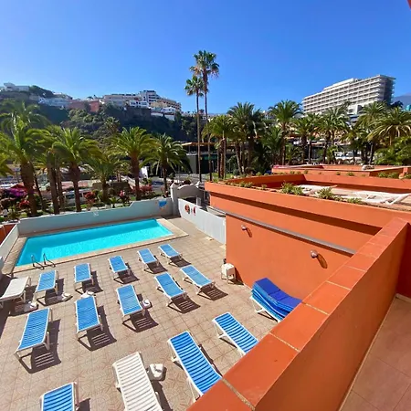 Alta Pool View *