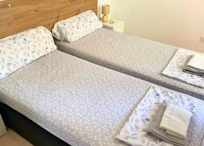 Alta Pool View アパート *